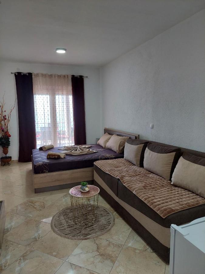 Apartmani Jovan Ulcinj Bagian luar foto