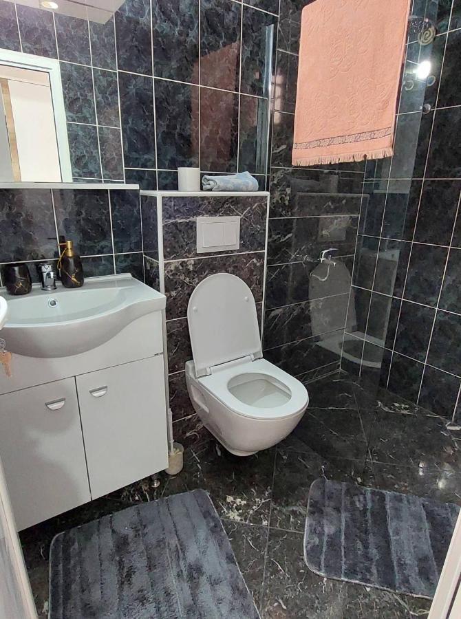 Apartmani Jovan Ulcinj Bagian luar foto